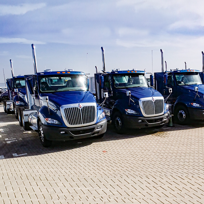 flota de camiones INTERNATIONAL