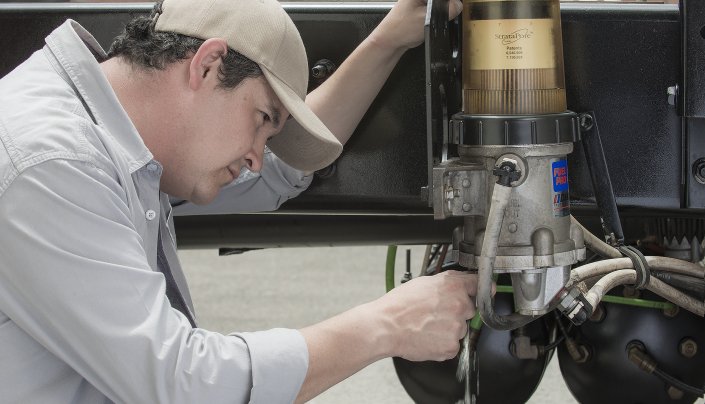 {{ video.image.default_alt_text }}