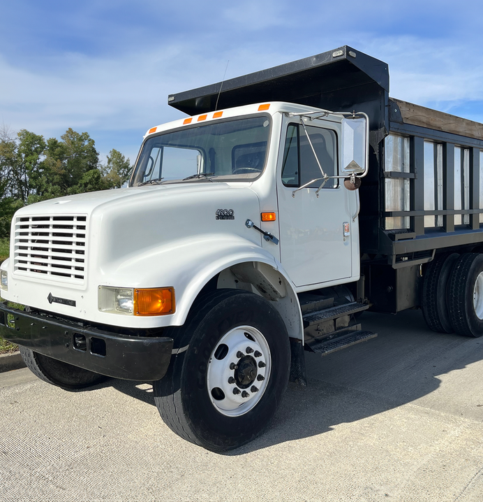 INTERNATIONAL®-4900-