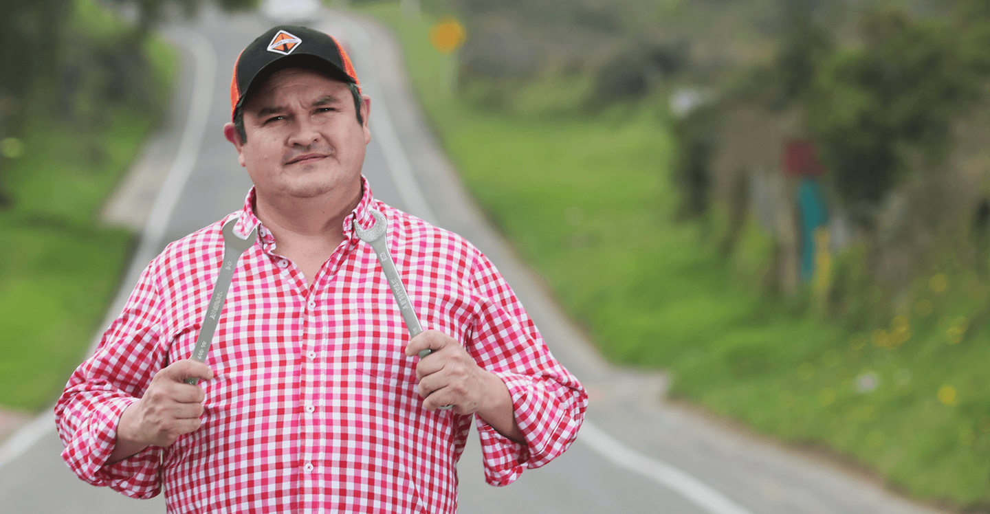 Juan Rueda listo para reparar