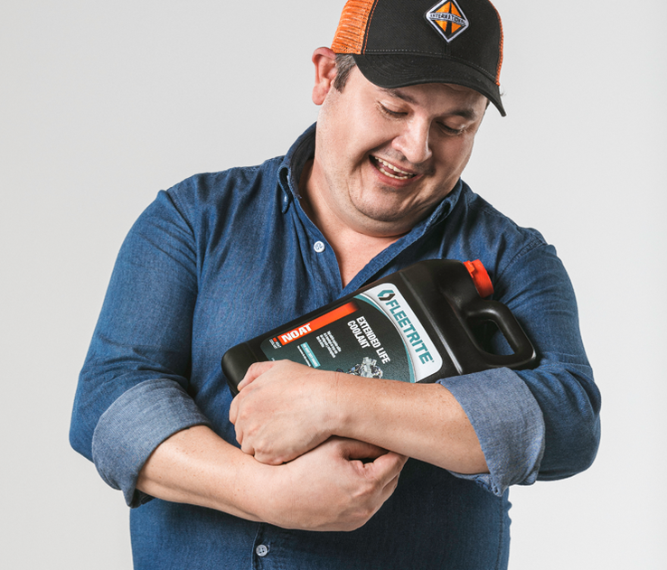 Juan Rueda Abraza refrigerante_