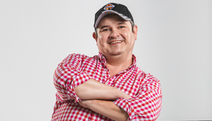 {{ video.image.default_alt_text }}