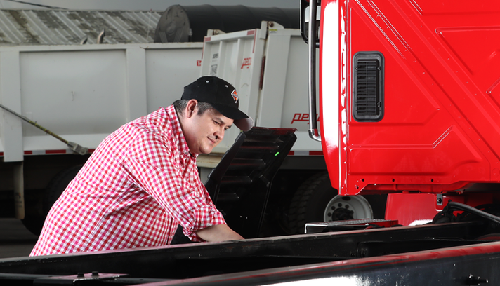 {{ video.image.default_alt_text }}