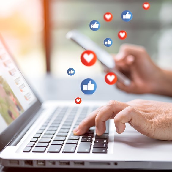 Resumen Mensual de Redes Sociales para Dealers LATAM