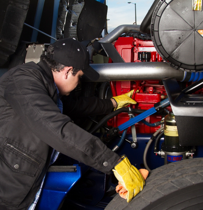 [Todo-sobre-tu-camión]-Consejos-tras-encender-y-apagar-el-motor-de-nuestro-camión_DRAG1622_740x740