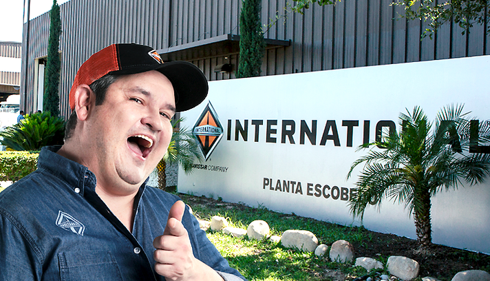 {{ video.image.default_alt_text }}