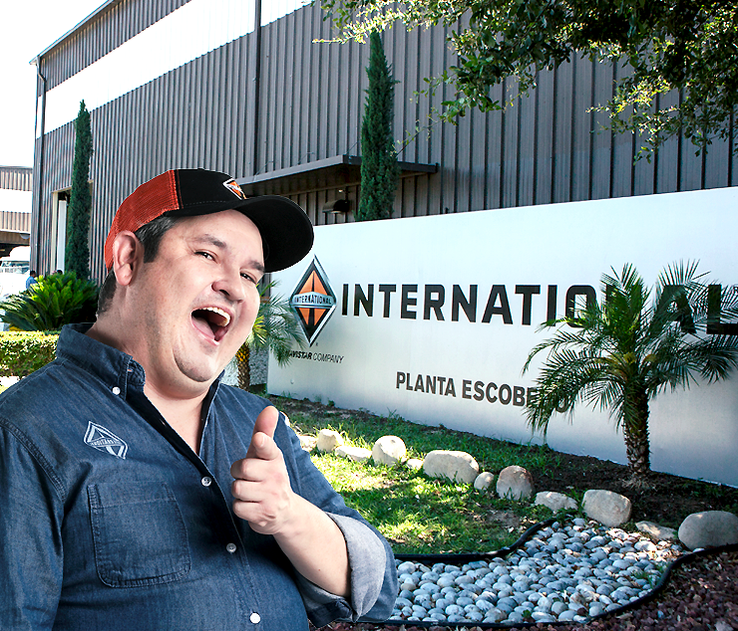 Juan Rueda encantado en plata escobedo